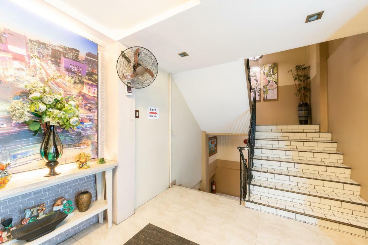 Oyo 191 Paradise Apartelle Hotel มะนิลา ภายนอก รูปภาพ