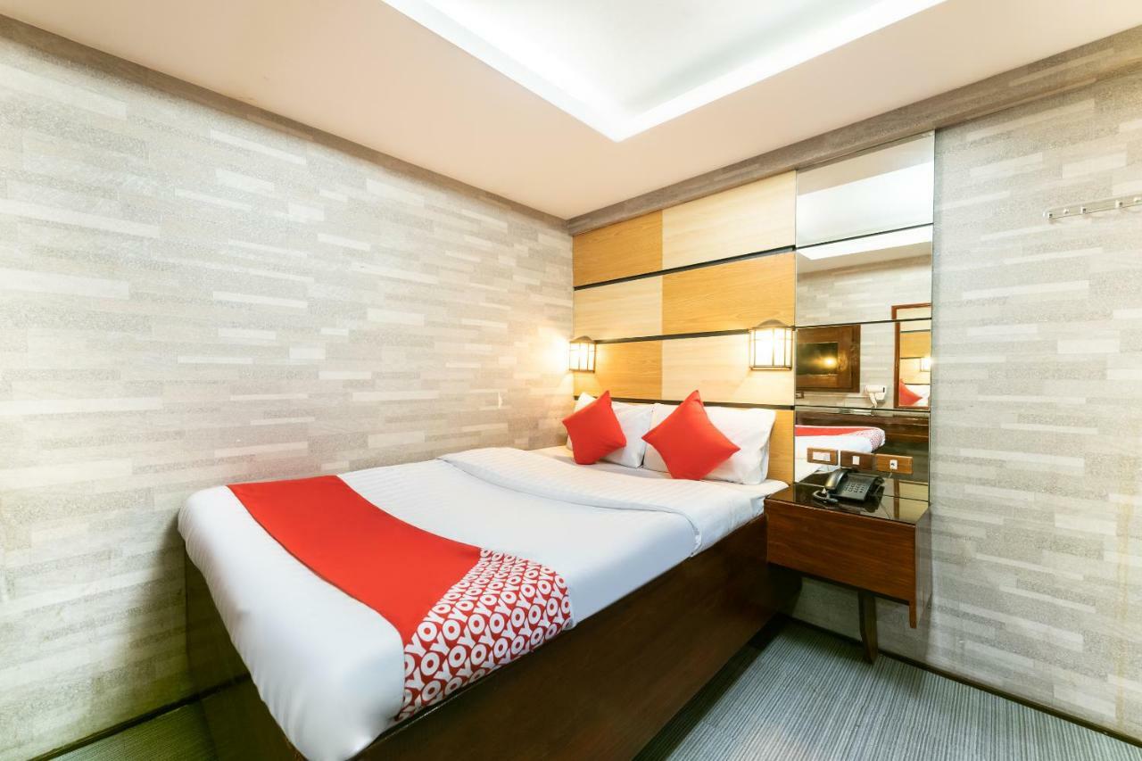 Oyo 191 Paradise Apartelle Hotel มะนิลา ภายนอก รูปภาพ